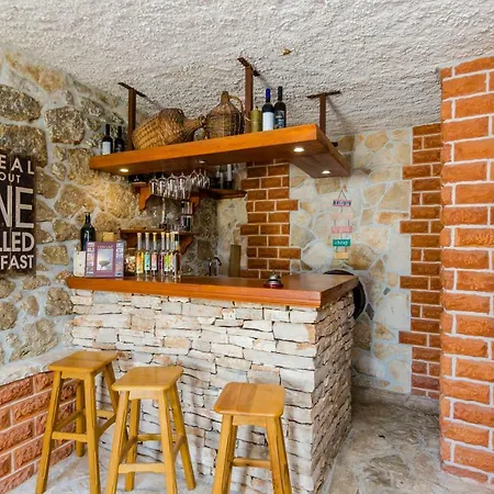 Trobok Διαμέρισμα Gornji Dingač